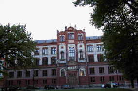 Rostocker Uni im Zentrum